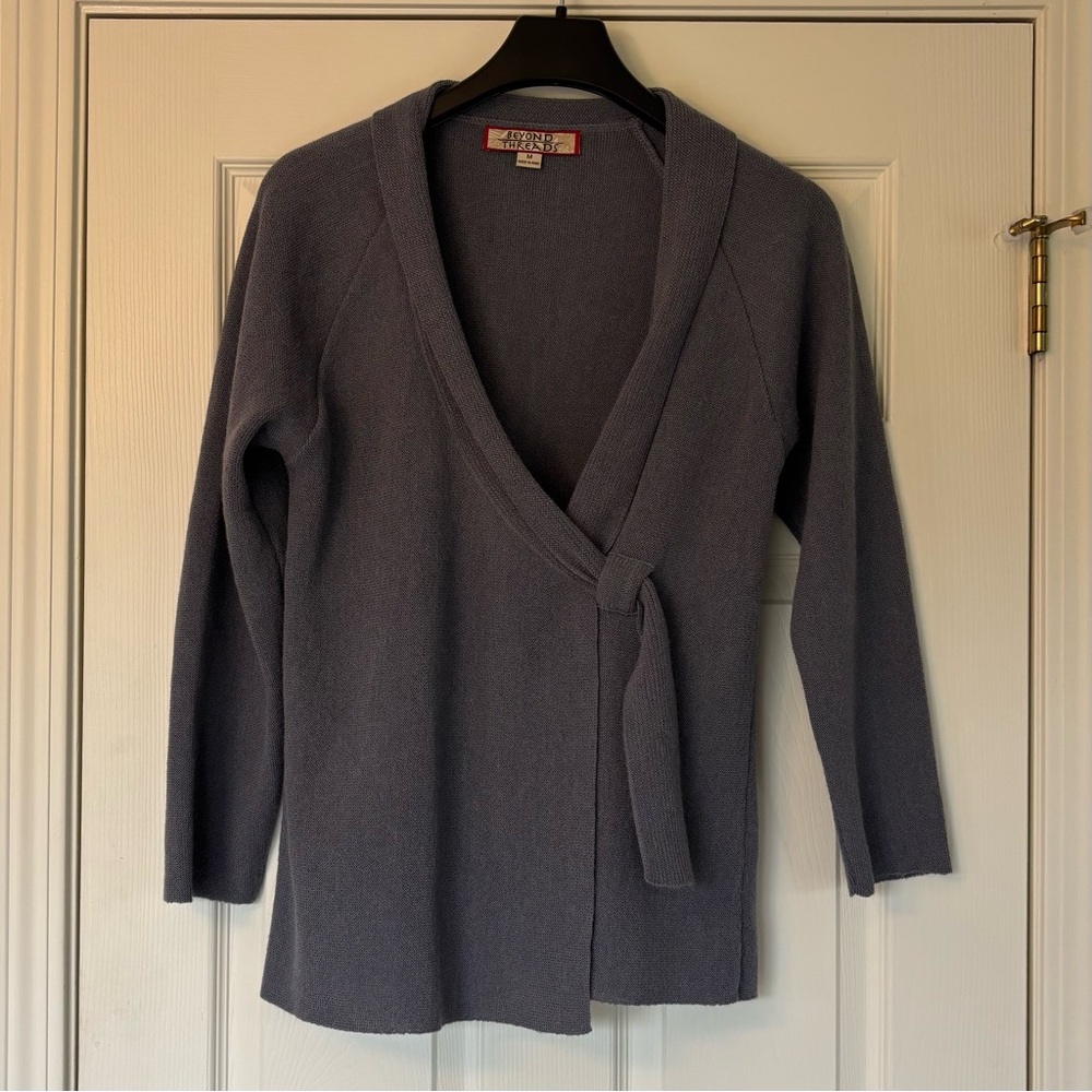 BEYOND THREADS Women's Grayish Blue Wrap Sweater Medium